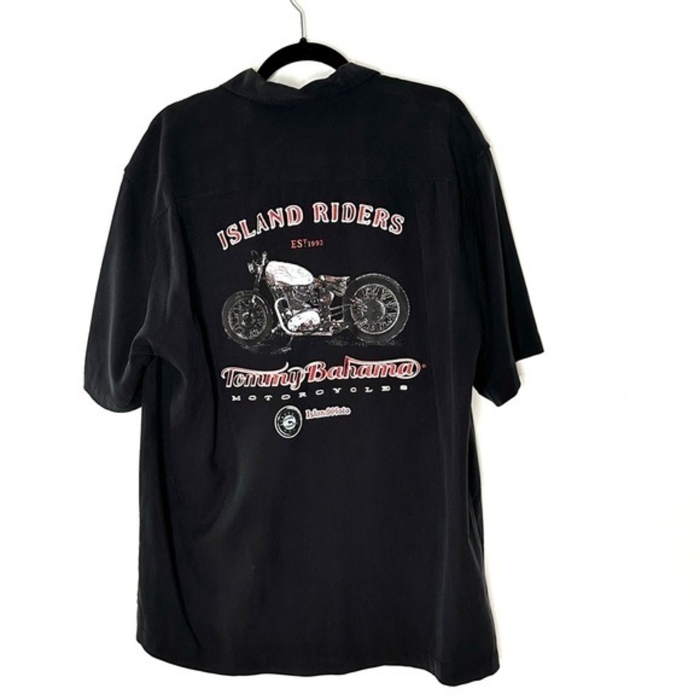 Men's Tommy Bahama Special Collection Motorcycles Island Black Camp Shirt
Size L